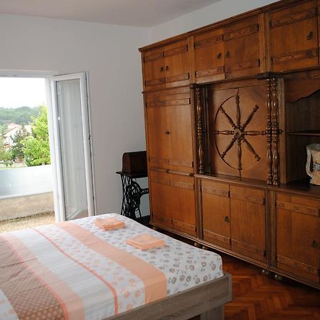 Ante Carov Apartment Verunić Exteriér fotografie